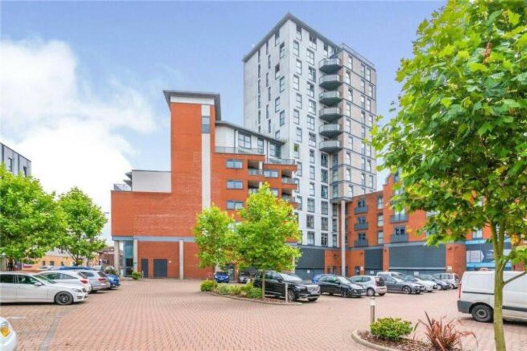 Luxury 1 Bed Ipswich Marina Apartment Free Parking Экстерьер фото